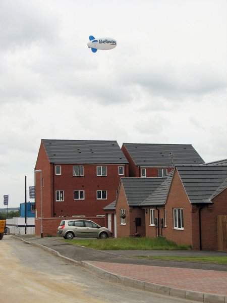 365-Bellways.jpg - 365-Bellways advertising balloon flying over the site.