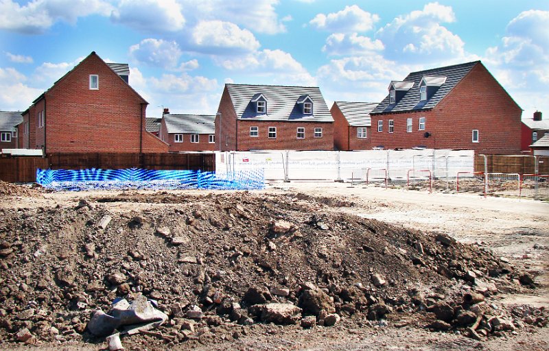 605-A closer.jpg - 605-A closer view from East Street of the new houses being built on either side of Hewett Street.
