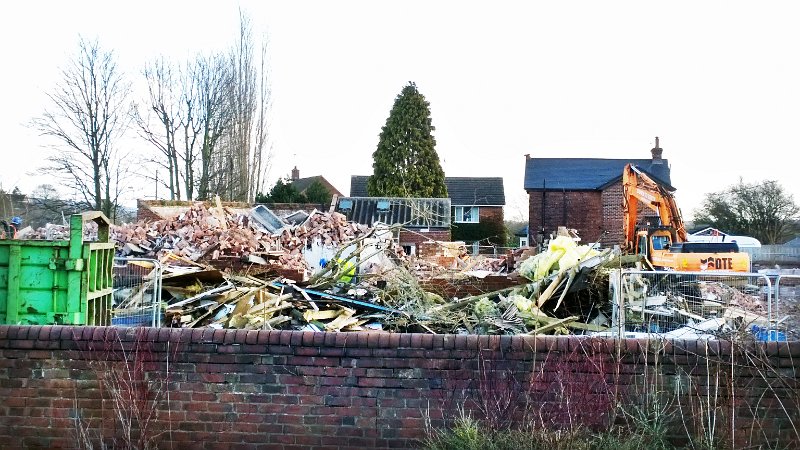 706-Early March 2015,..jpg - 706-Early March 2015, The Warsop Vale School now demolished.